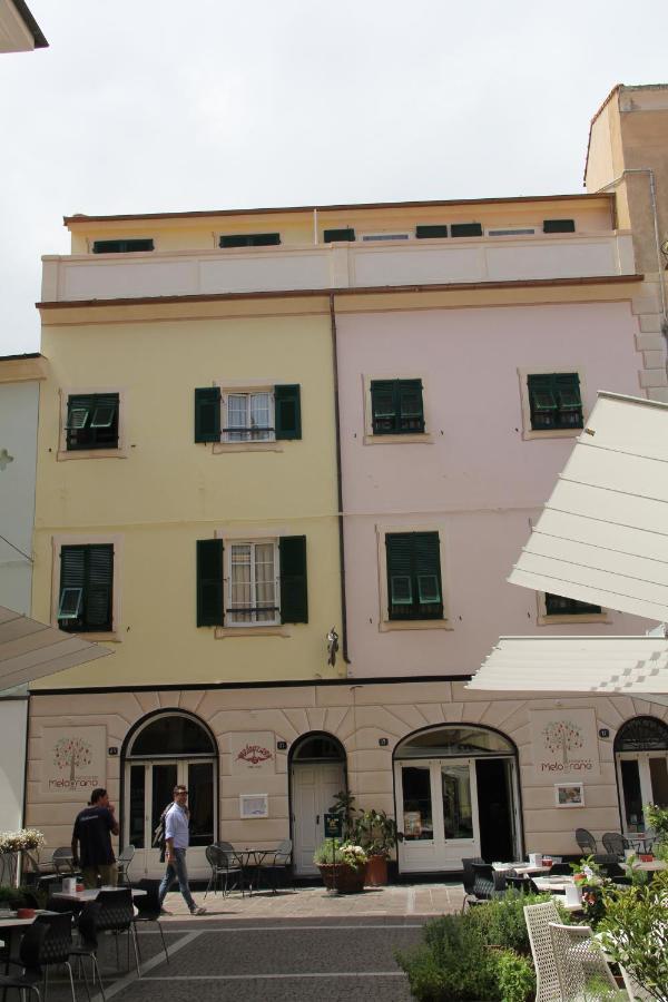 Hotel Melograno Spotorno Extérieur photo