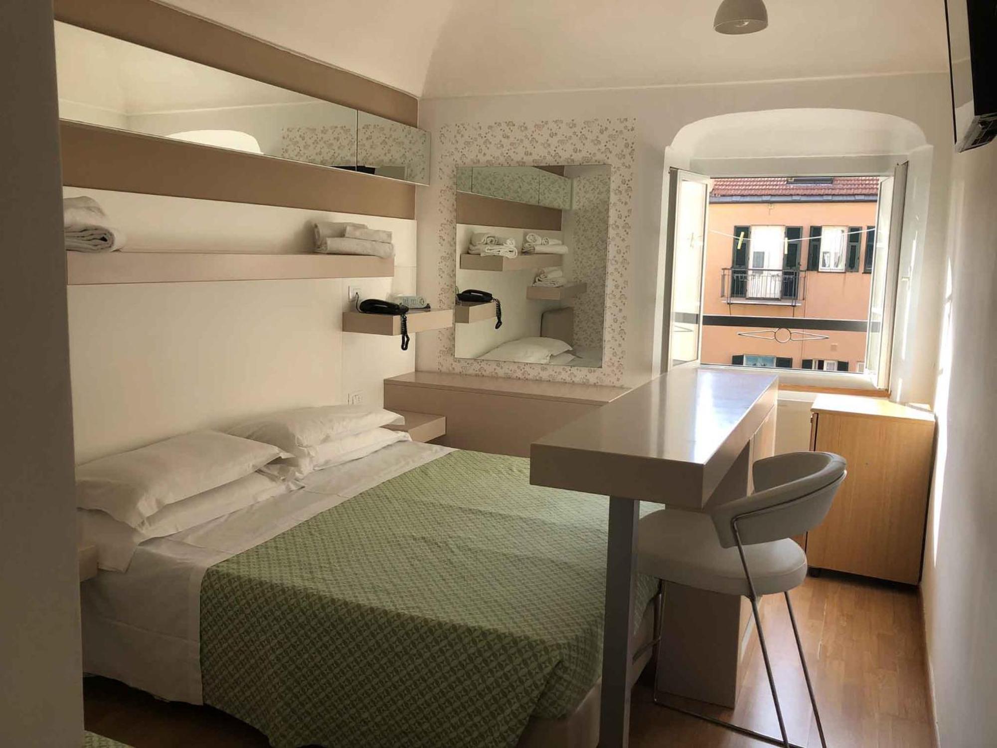 Hotel Melograno Spotorno Extérieur photo