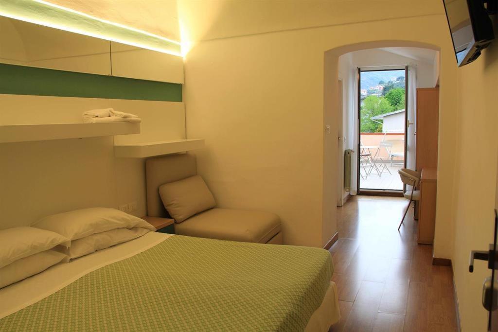 Hotel Melograno Spotorno Extérieur photo