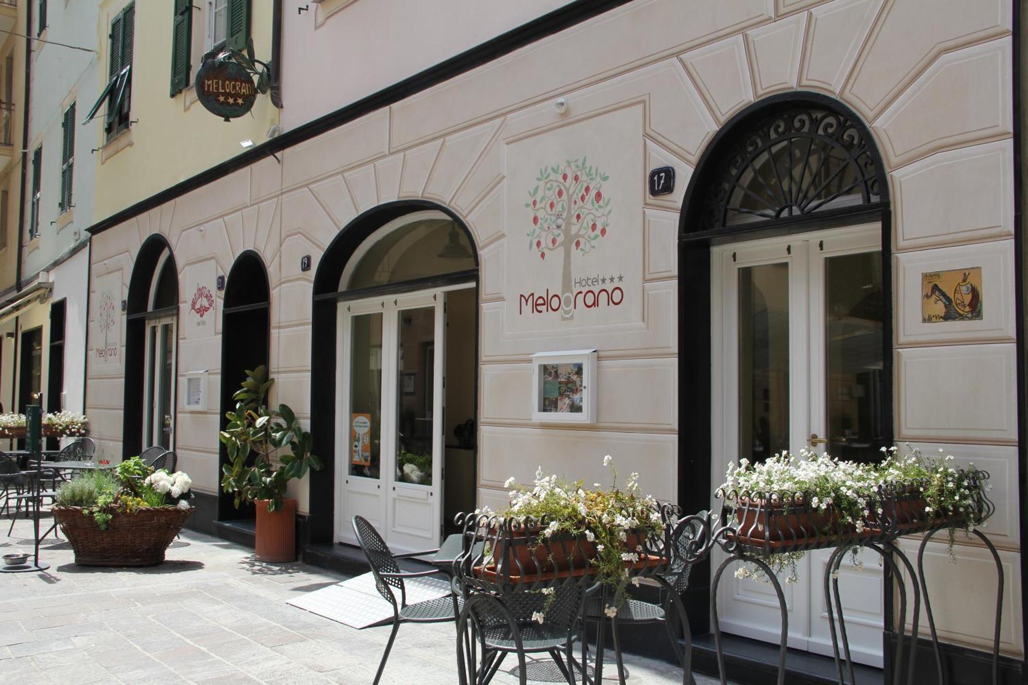 Hotel Melograno Spotorno Extérieur photo